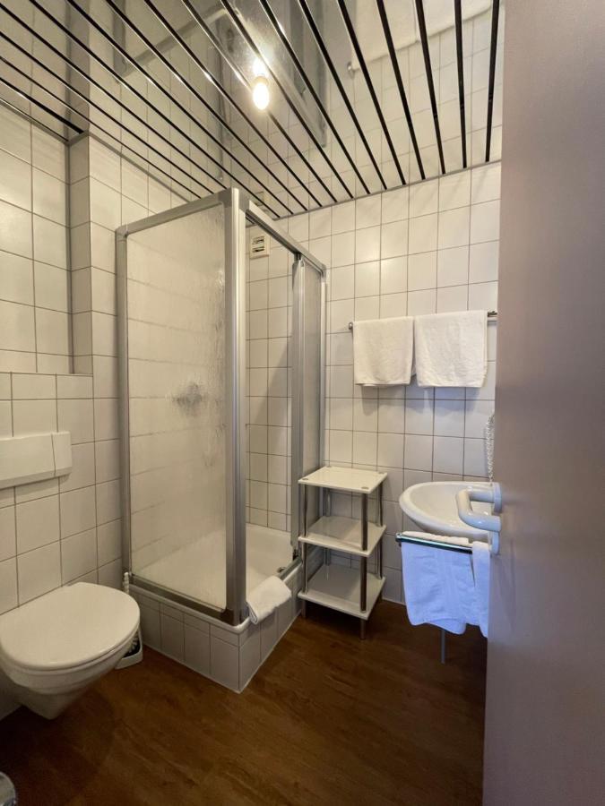 Hotel Saarburger Hof ภายนอก รูปภาพ