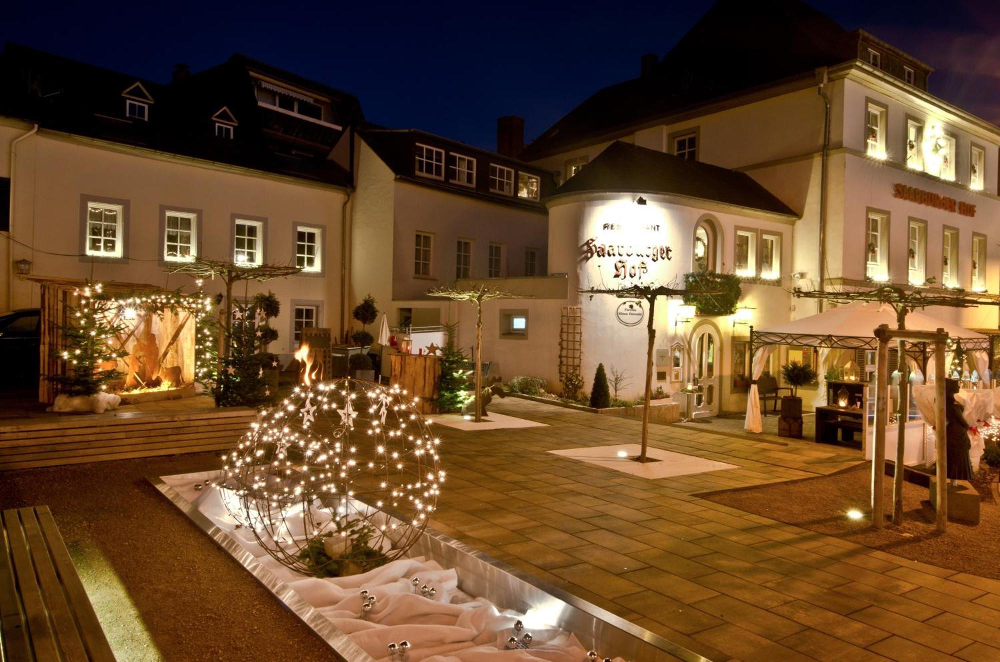 Hotel Saarburger Hof ภายนอก รูปภาพ
